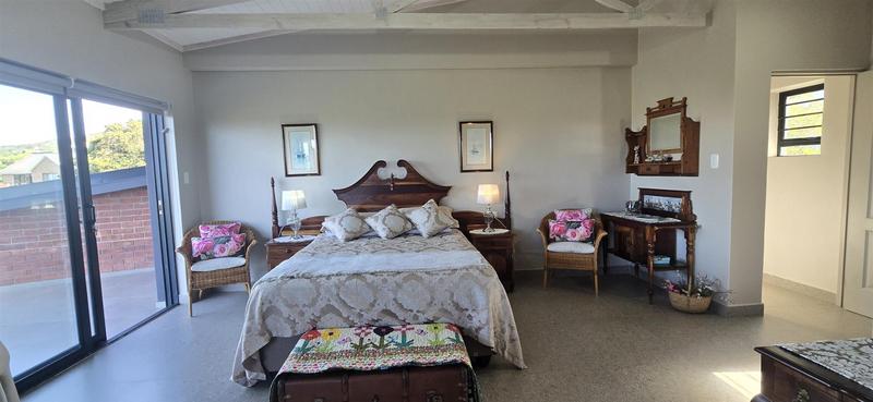 3 Bedroom Property for Sale in Outeniqua Strand Western Cape